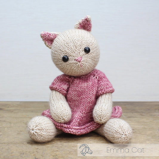 emma cat knitting kit